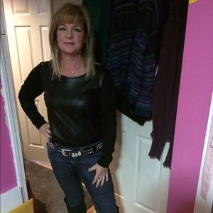 Meet your Posher, Julie