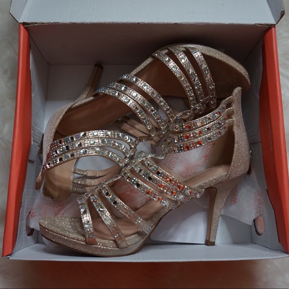 Pageant Shoes with Rhinestones - Picture 3 of 8