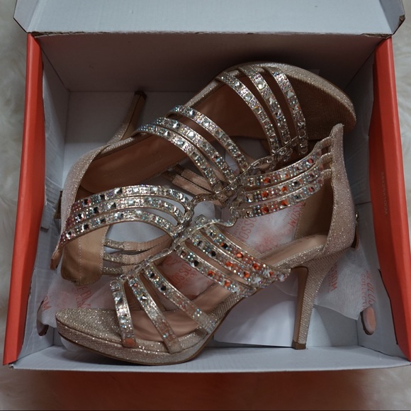 Pageant Shoes with Rhinestones - Picture 3 of 8