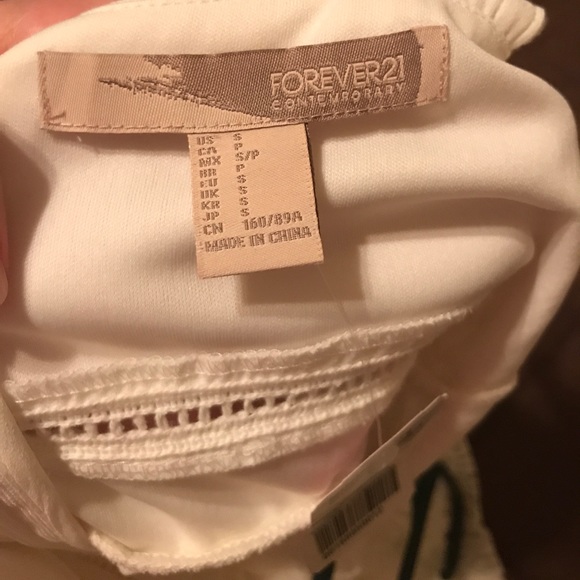 White NWT Knee Length Ivory Dress Forever 21 Small - Picture 6 of 8