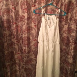 Old Navy Maxi Dress. Size L.