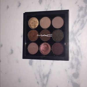 MAC burgundy times nine eyeshadow palette