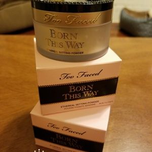 TOO FACED BORN THIS WAY SETTING POWDER
