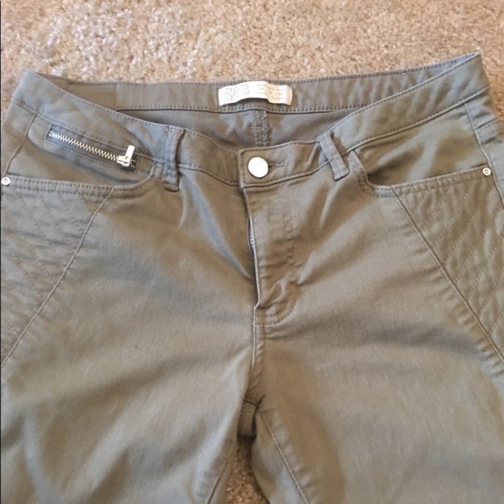 Zara Crop Pants