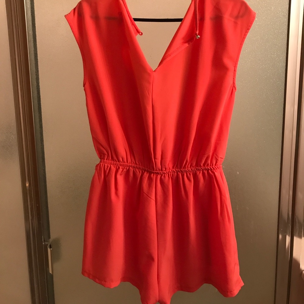 Romper - Picture 4 of 4