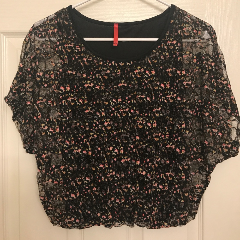 Black Floral Short Sleeve