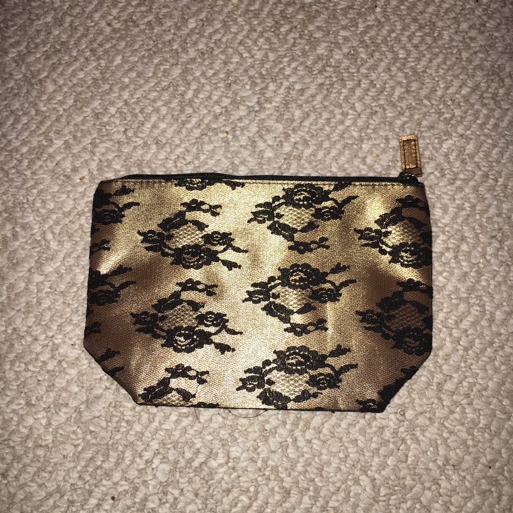 Small Makeup carrying case