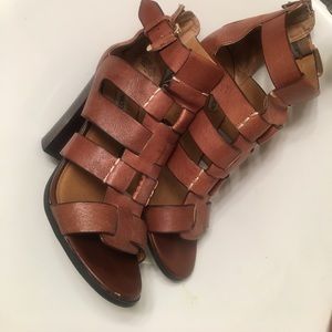 Steve Madden (Queen) Brown / cognac heeled sandals