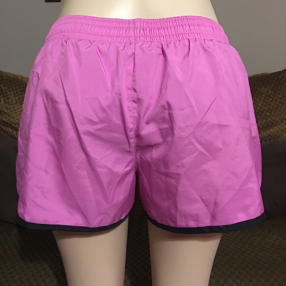 Nike Shorts - Picture 3 of 8