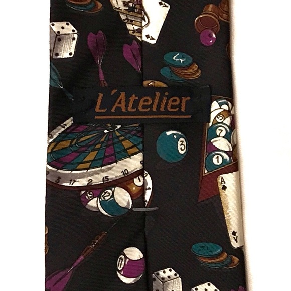 L'Atelier Vintage Games Tie - Darts, Pool, Cards - Picture 2 of 2