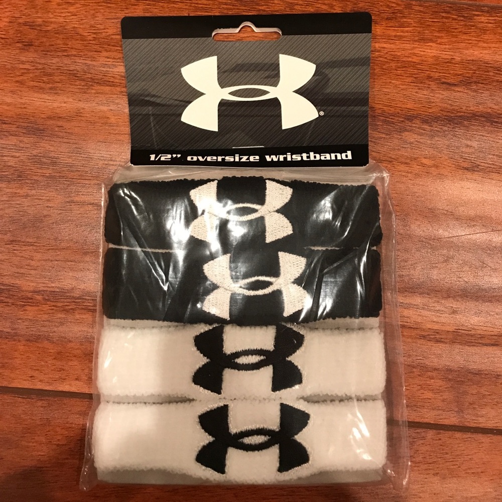 UNDER ARMOUR 1/2" OVERSIZE WRISTBAND