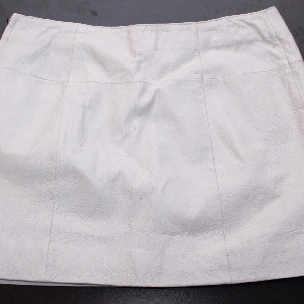 EUC Wilsons Leather Maxima miniskirt
