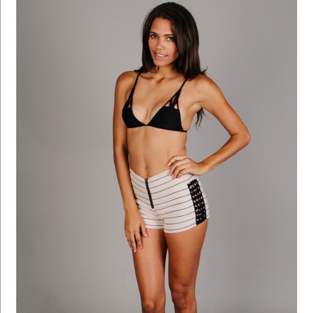 NWT Acacia Paia Shorts