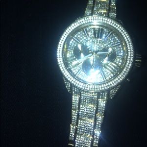 Mk watch
