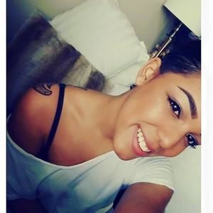 Meet your Posher, Sydney