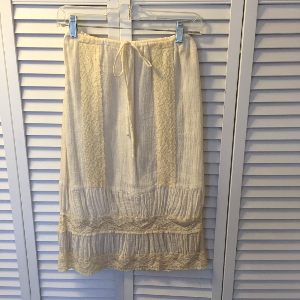 🌟Clearout Cream Lace Skirt