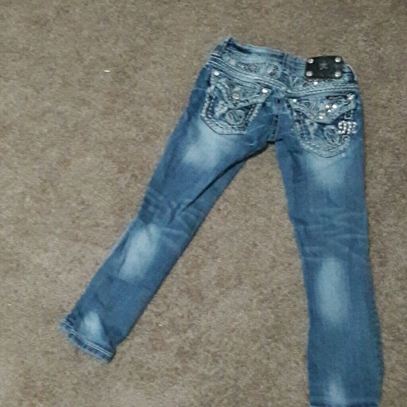 Miss Me Jeans. Mid length - Picture 2 of 3