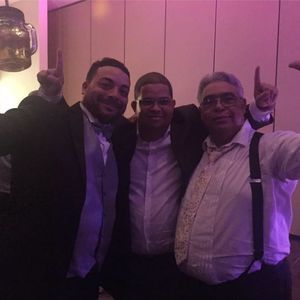 Meet your Posher, Carlos