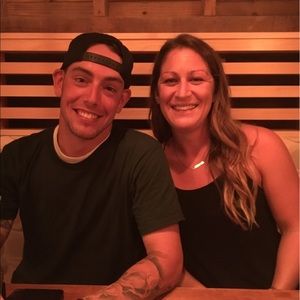 Meet your Posher, Devin