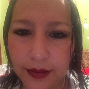 Meet your Posher, Araceli