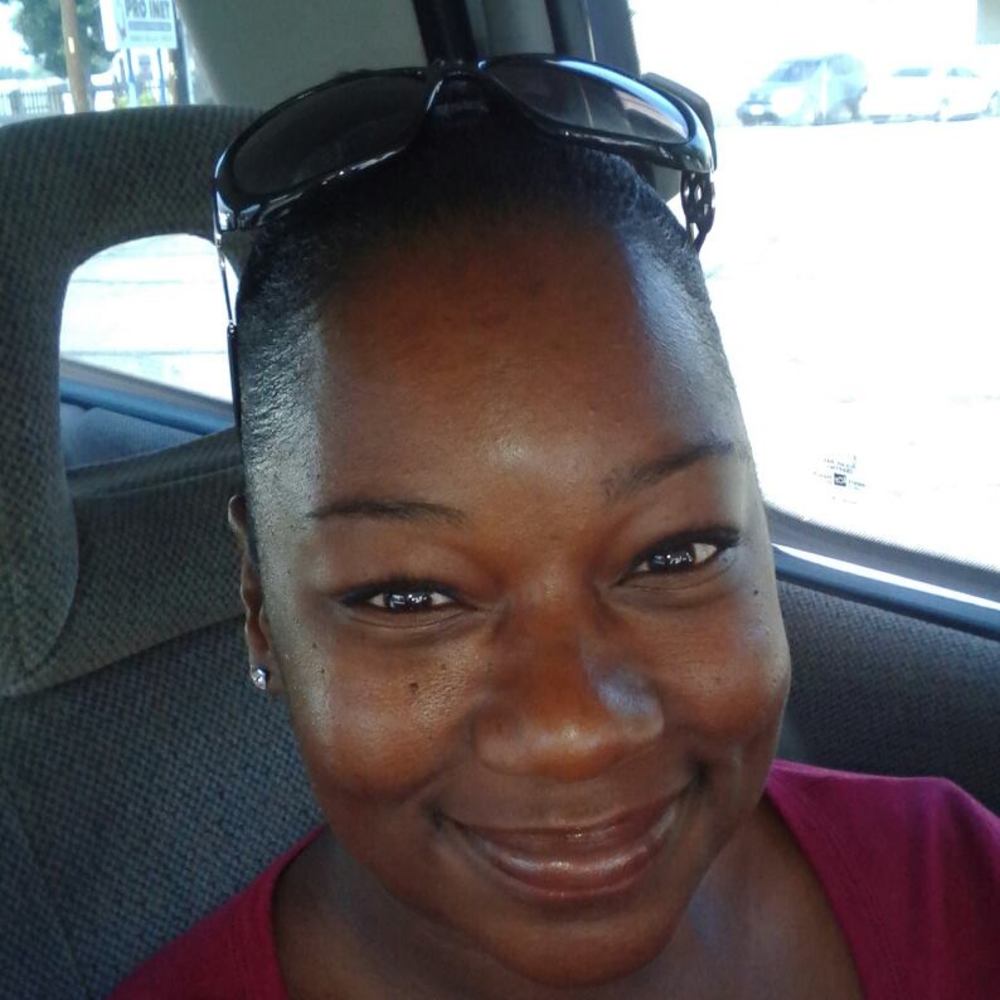 Meet your Posher, Shakeva