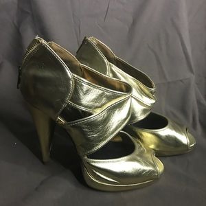 H&M Gold Metallic Heels