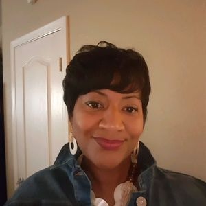 Meet your Posher, Loria