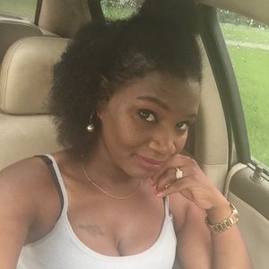 Meet your Posher, April
