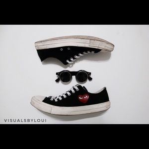 Comme des garçons converse.