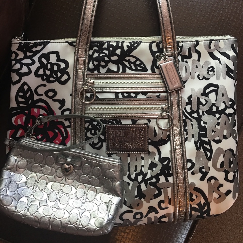 Rare Coach Poppy Floral