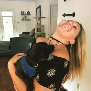 Meet your Posher, Sarah