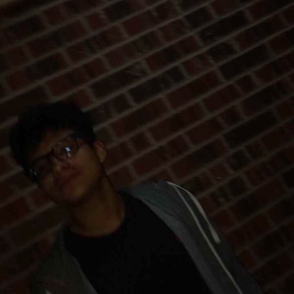 Meet your Posher, Erik - Picture 1 of 1