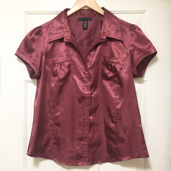 Apostrophe Button-Down Blouse - Picture 1 of 3