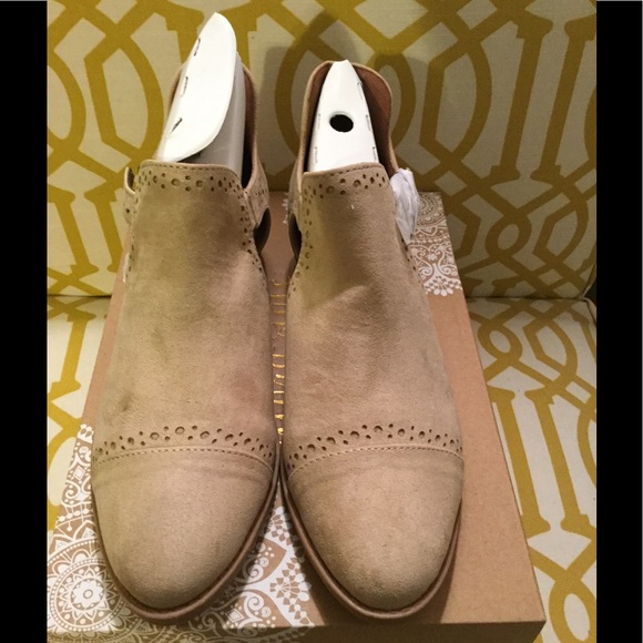 NEW LISTING NWT Altar'd State Sochi bootie❤️❤️❤️ - Picture 5 of 8