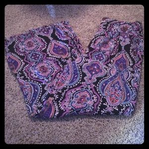 Gaucho slacks. With pockets!!