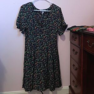 Vintage Black/Floral Flowy Dress