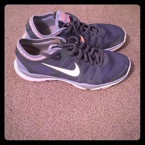 Nike shoes size 8.5