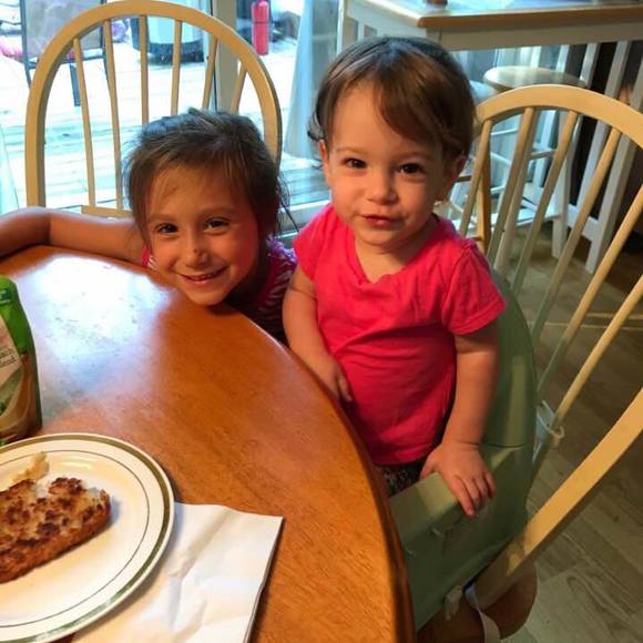 Meet your Posher, Laura - Picture 1 of 1