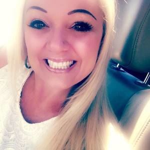 Meet your Posher, Traci