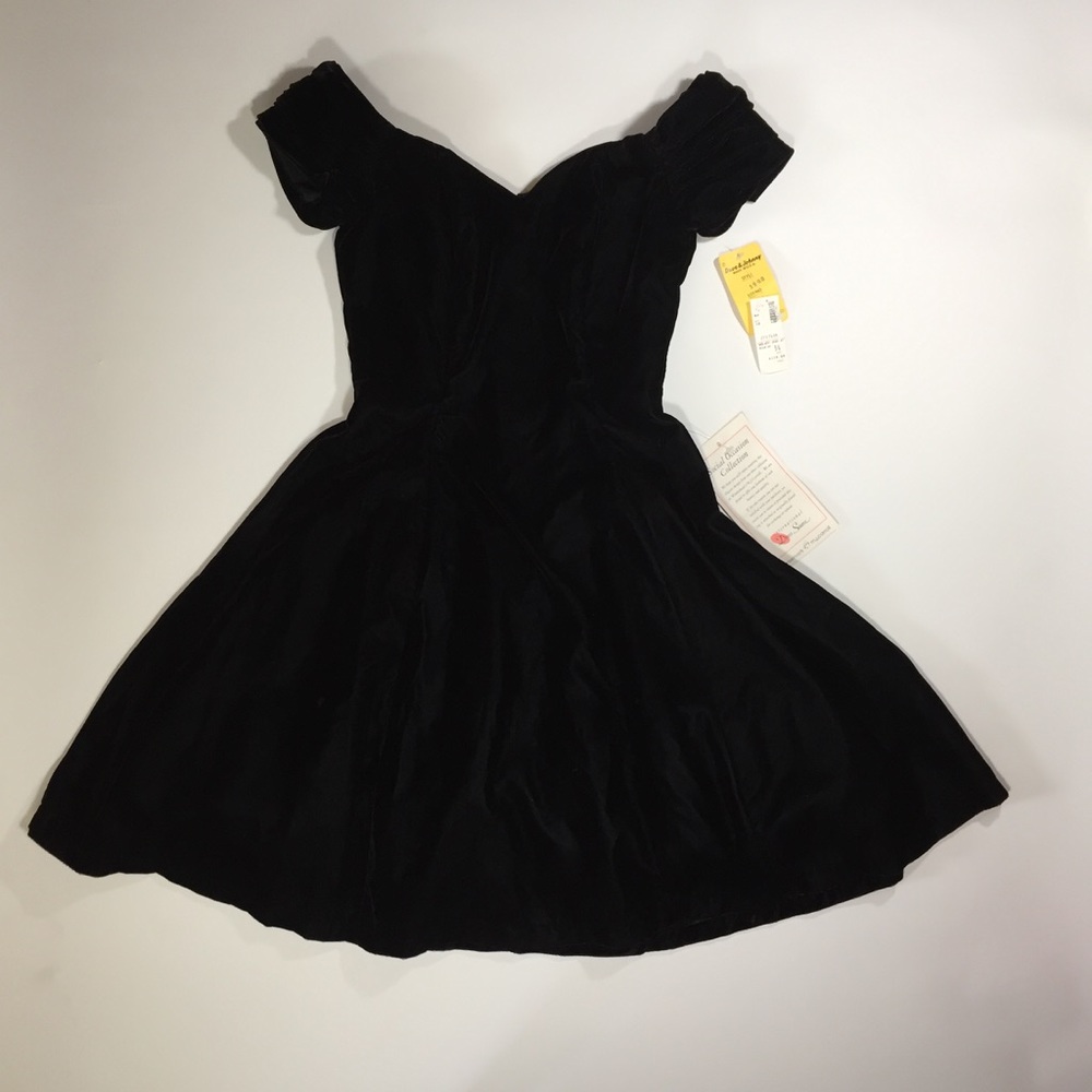 Vintage velvet sweetheart dress