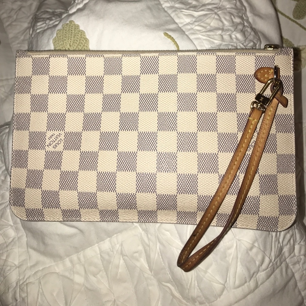 Louis Vuitton wristlet/wallet