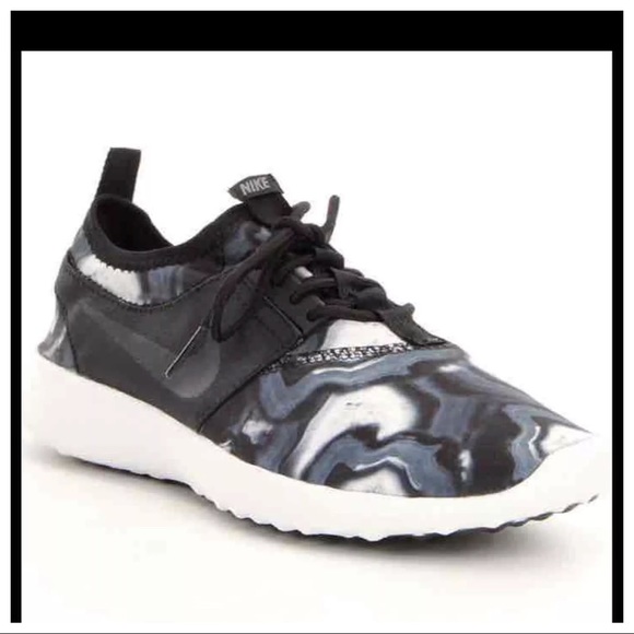 Nike Shoes - BRAND NEW NIKE JUVENATE PRINT SNEAKERS