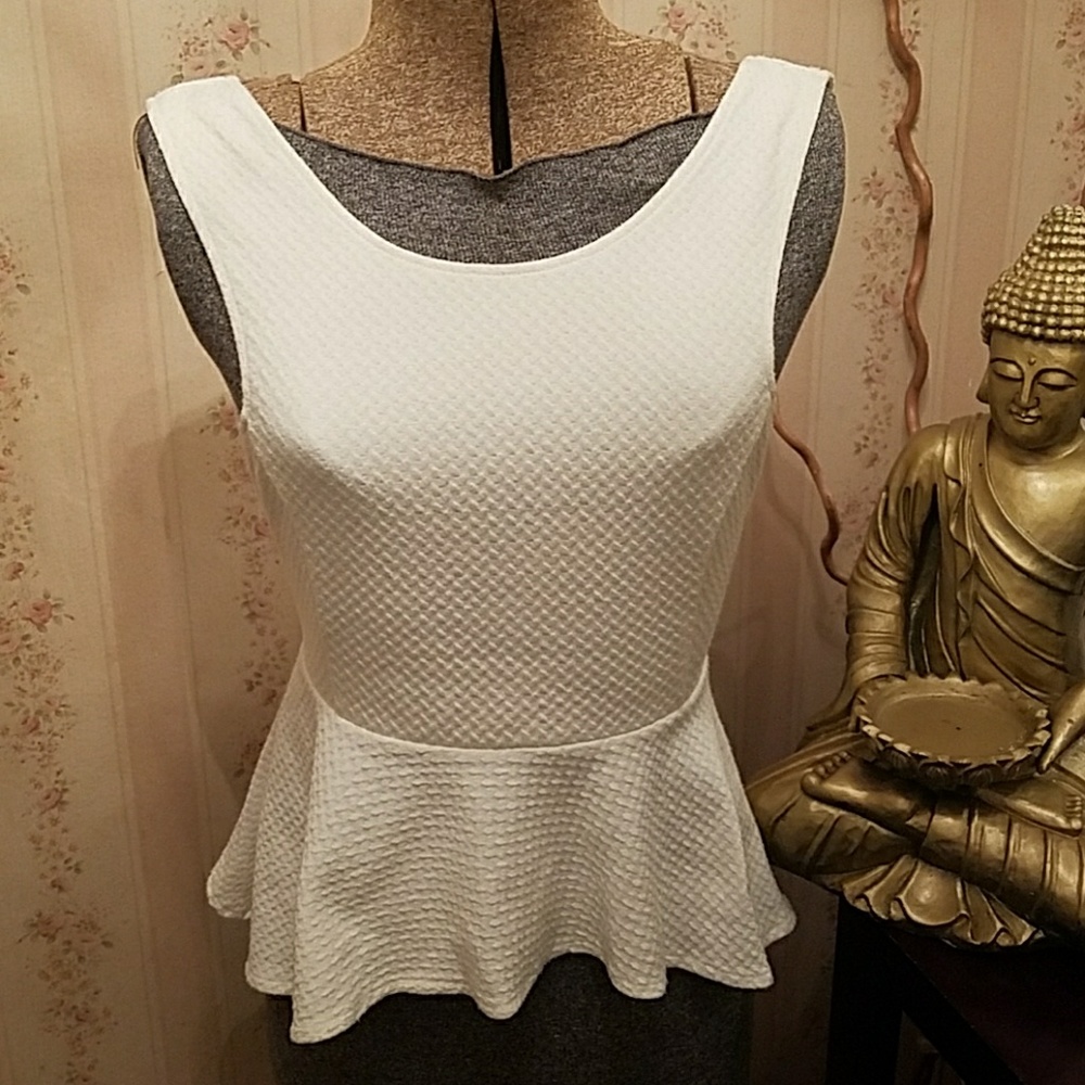 BACKSTAGE BACKLESS PAPLUM TOP