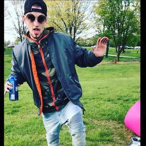 Meet your Posher, Chase