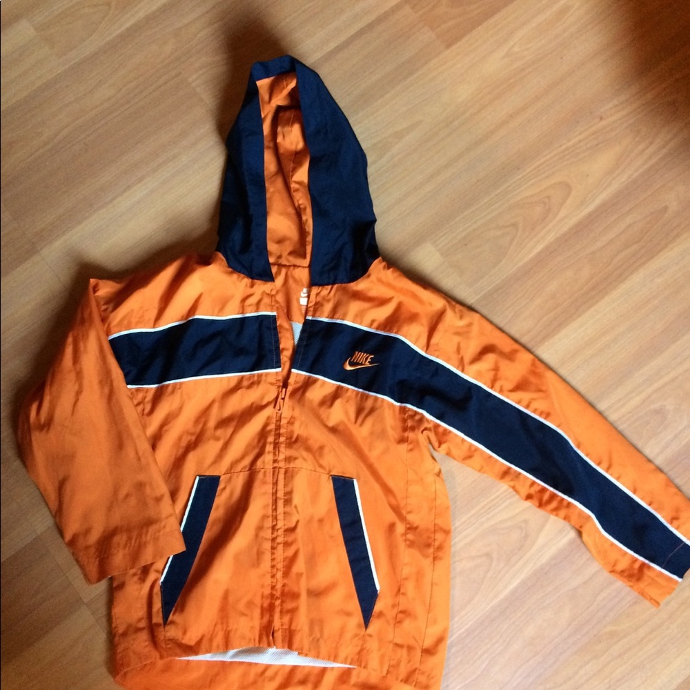 Nike lined windbreaker.   Size  7