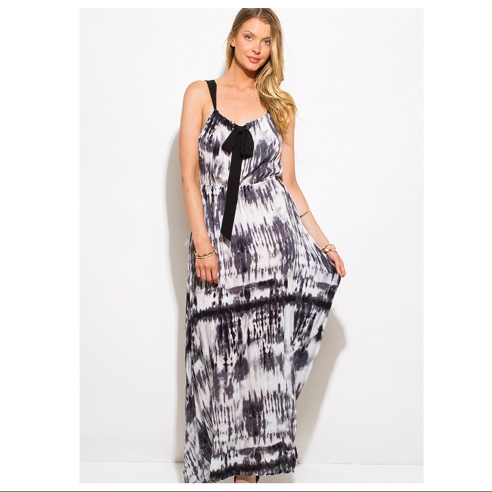 Tie-dye boho chic dress. 🎈BOGO 🎈