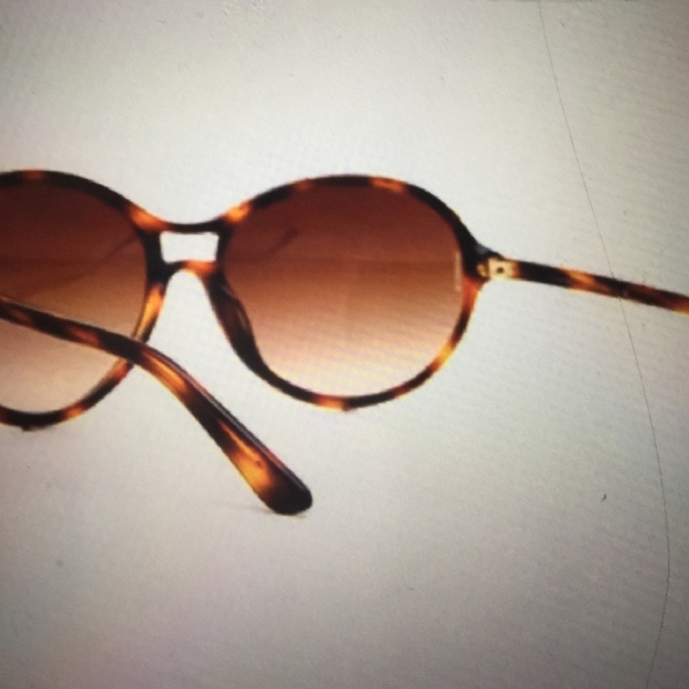 Chanel Sunglasses‼️Sale‼️ - Picture 3 of 4