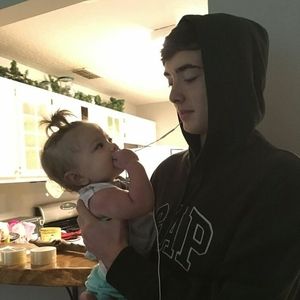 Meet your Posher, Robert