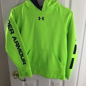 Boys Under Armour hoodie sweatshirt