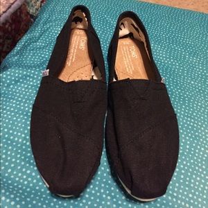 Women's toms